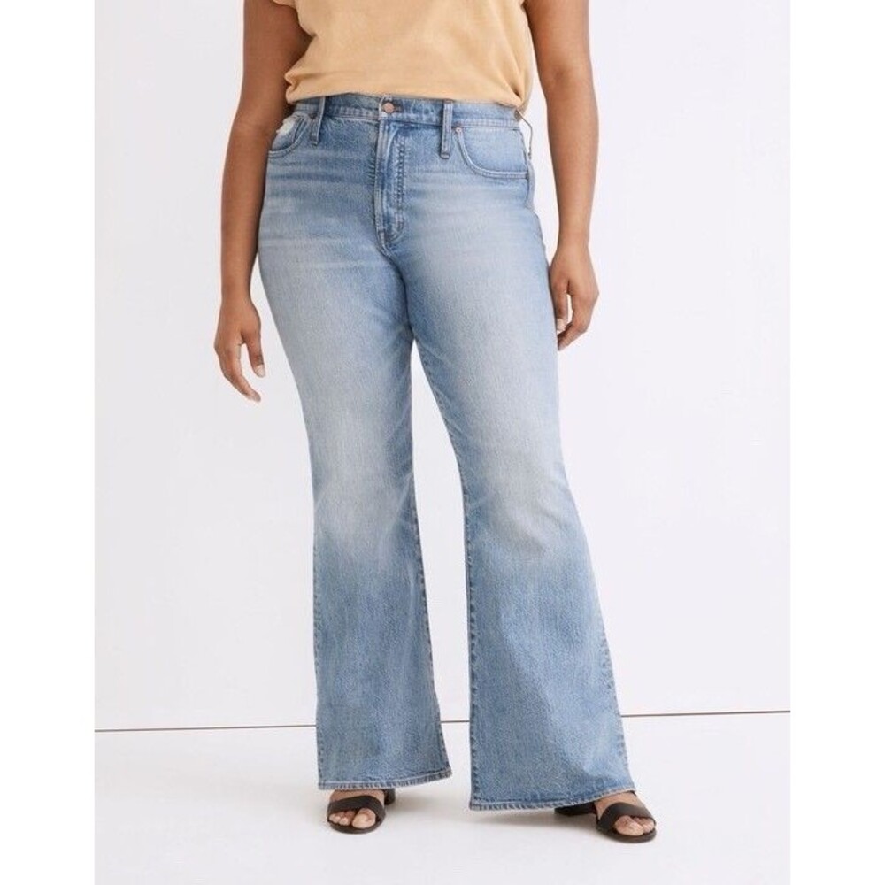 Madewell The Perfect Vintage Flare Jean in Delavan Wash Women’s 33